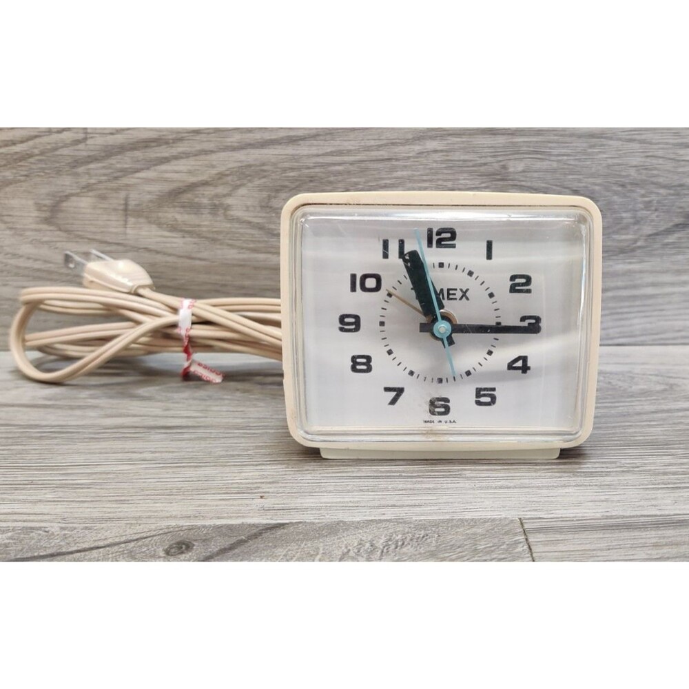 Vintage Timex Electric Alarm Clock Model 7371-2A Almond Beige Analog Made USA
